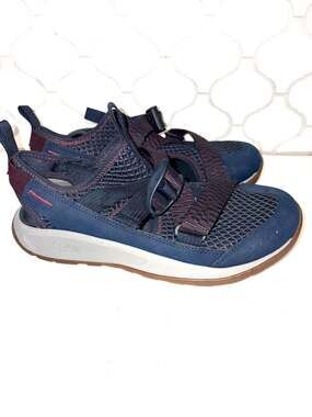 Chaco Odyssey Womens Navy All Terrain Closed Toe Hiking Sandals JCH108110 Sz 7